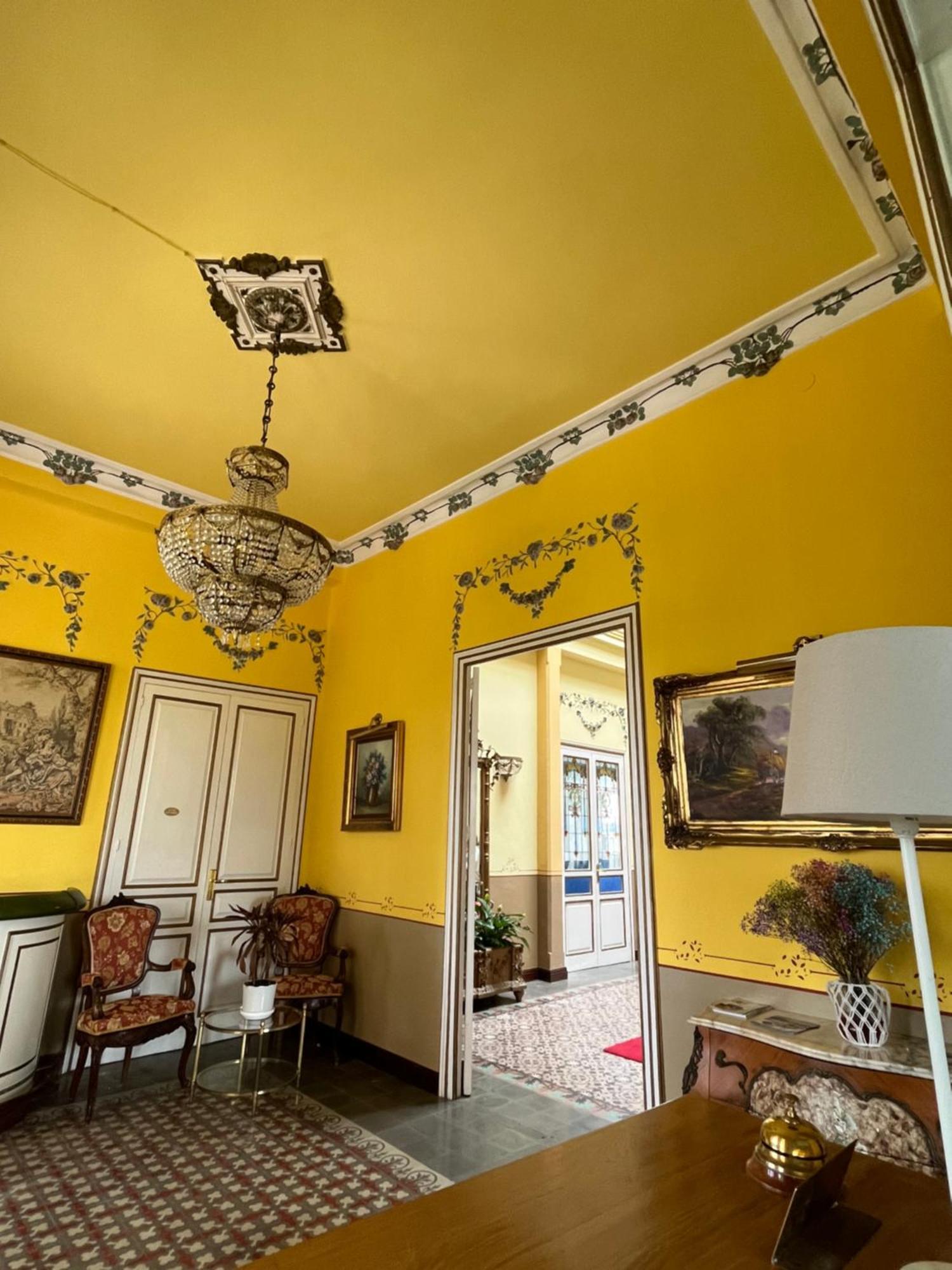Hotel Palacete Penalba Кастрополь Экстерьер фото